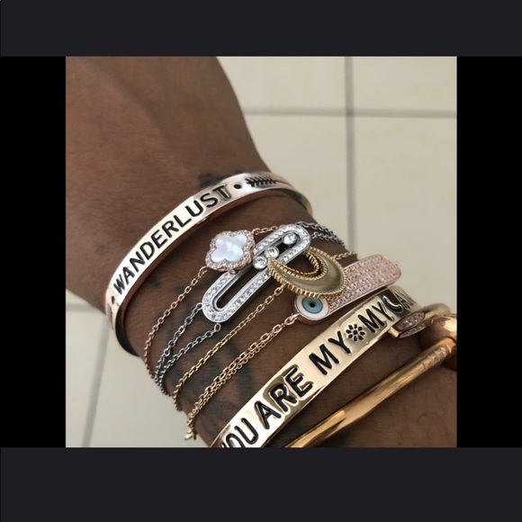 *SOLD OUT*Lovely Bangles - Picture 3 of 8